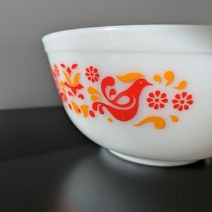 Vintage Pyrex Friendship 403 Mixing Bowl 2.5 qt